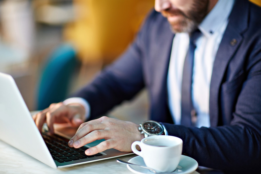 上海刑事辯護律師視角：網(wǎng)絡(luò)詐騙案立案時間的多維考量