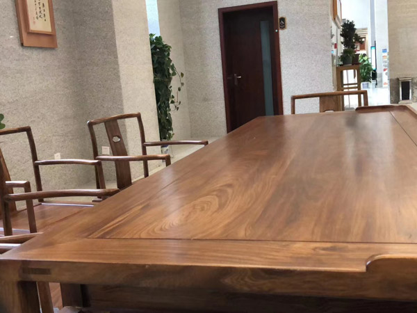 上海刑事律師網:單位責任人員單位犯罪的同時又個人犯罪是否數罪并罰