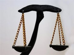 河南南路刑事律師解析上訪政府是否構(gòu)成犯罪及