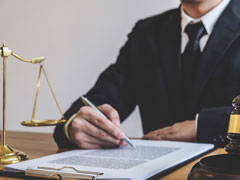 <b>上海刑事律師解讀入室盜竊罪2萬量刑標準</b>